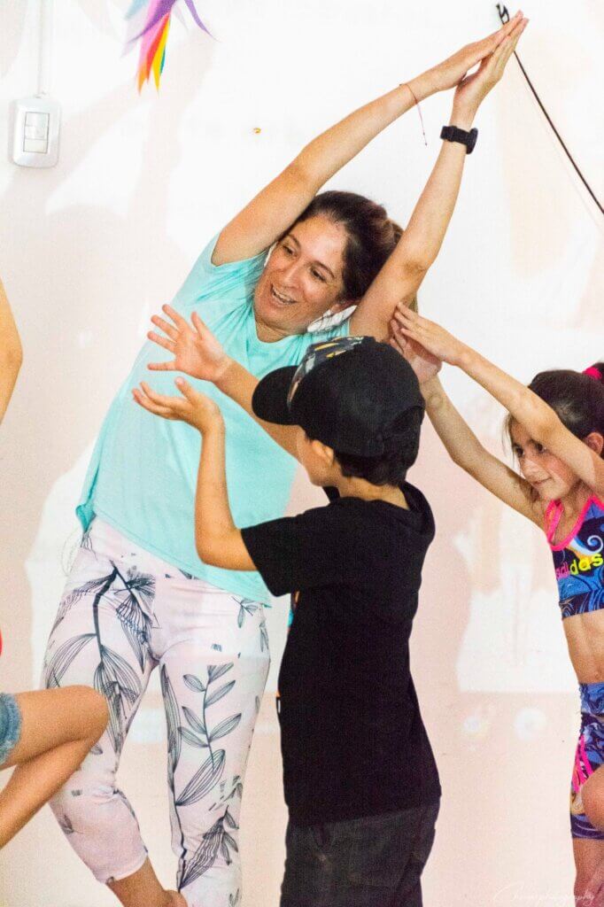 Satanama Yoga infantil